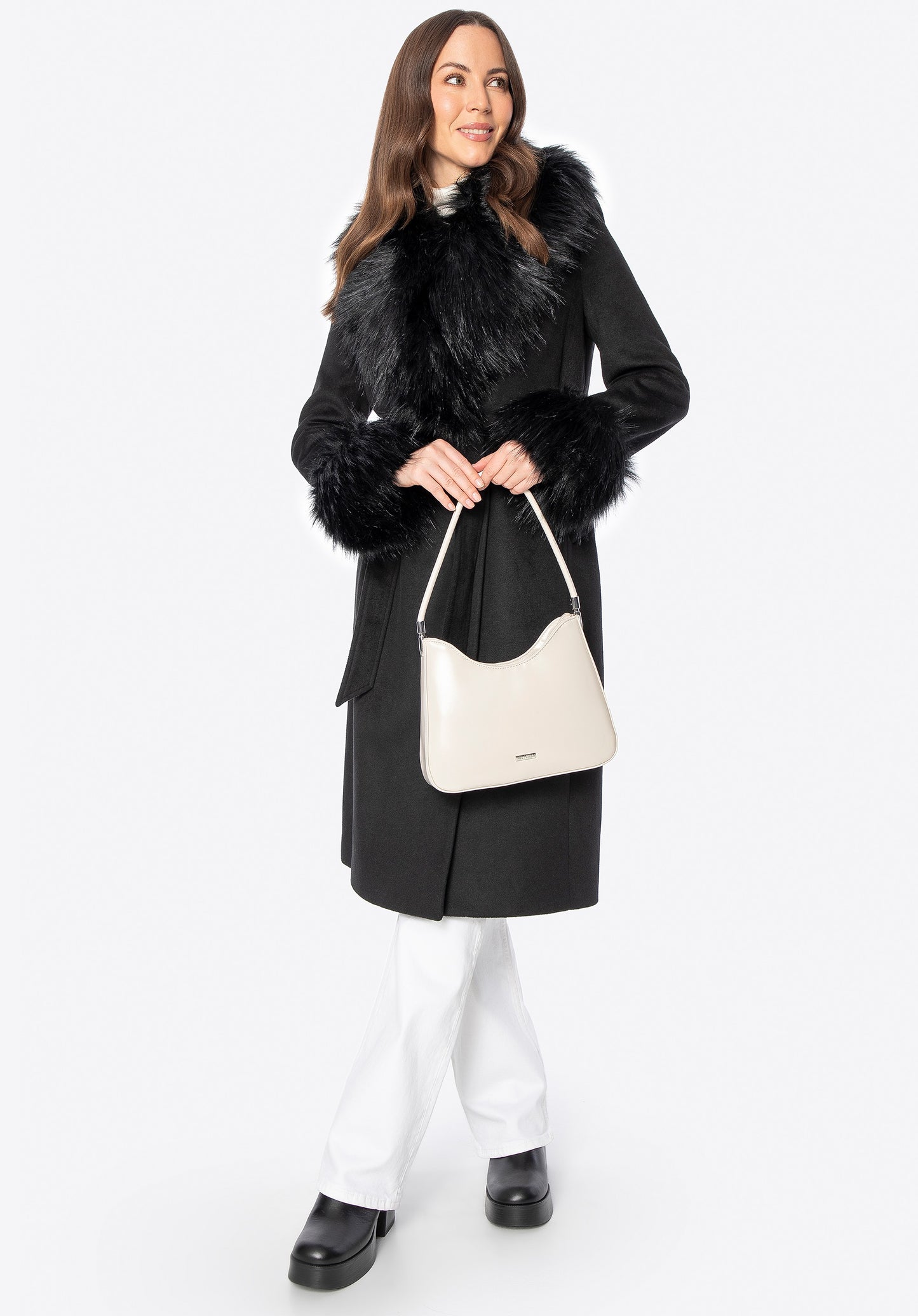 Freja | wool-blend coat with faux fur