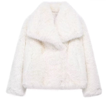 Luna | Winter Elegance Teddy Coat