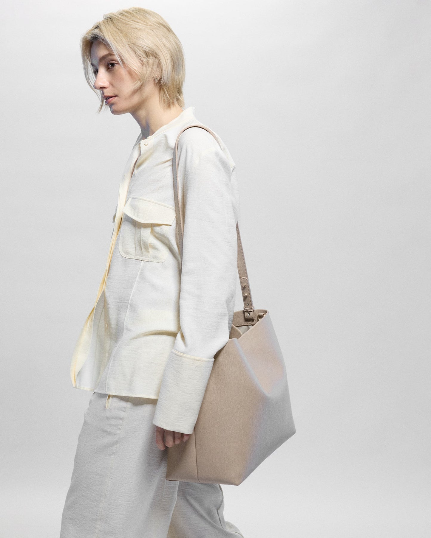 Harlow | Vegan Midi Bag